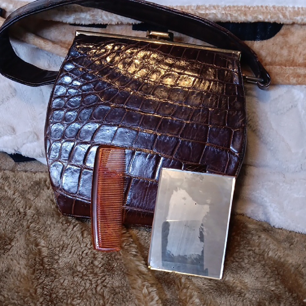 Chic Dark Brown Crocodile Pattern Shoulder Bag - image 4